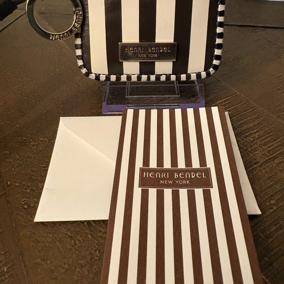 Henri Bendel Black and White Striped Cigarette Case - Picture 5 of 6
